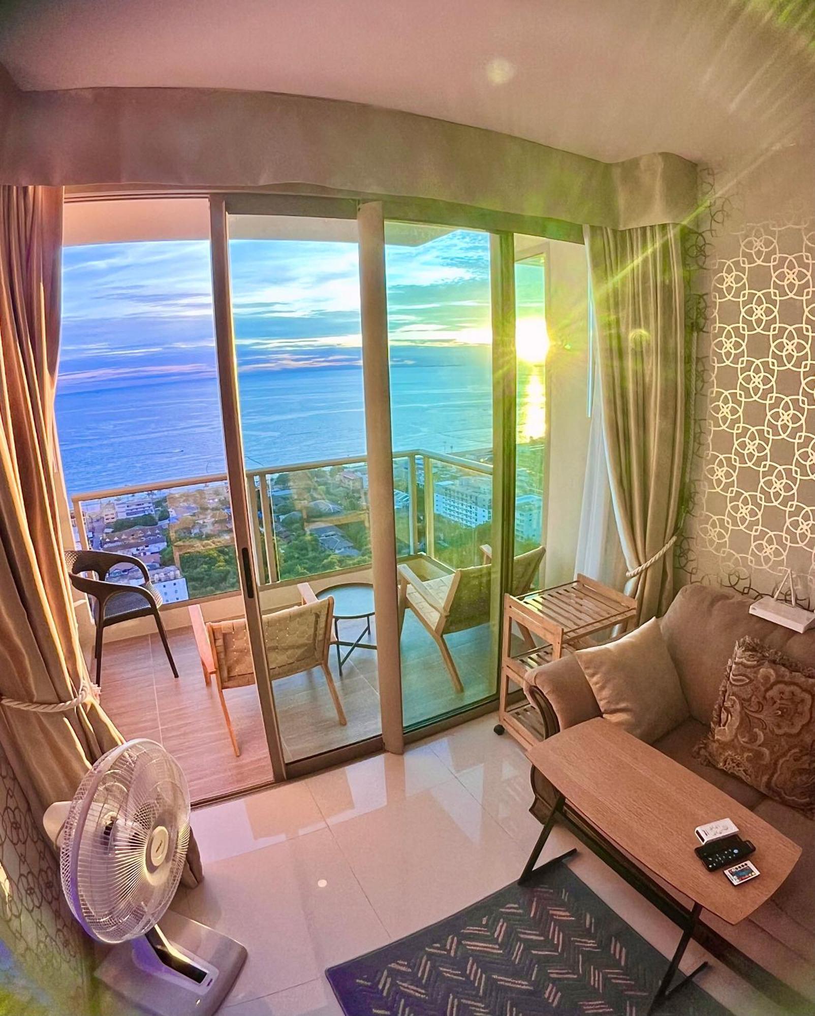 Luxsl Luxury Style Of Life 6 Apartment Jomtien Beach Exterior photo